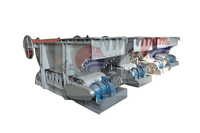 礦山給煤機(jī)在工作時(shí)，料不易灑落，適合很多廠家運(yùn)用！